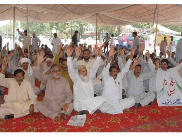 activists of punjab teachers union hold a protest camp in support of their demands photo express activists of punjab teachers union hold a protest camp in support of their demands photo express