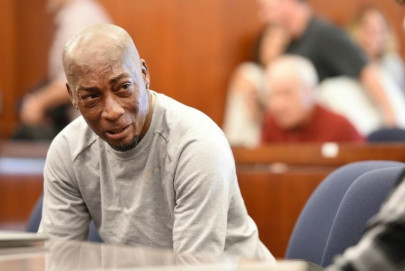 us jury orders monsanto pay 290mn to cancer patient in weed killer trial