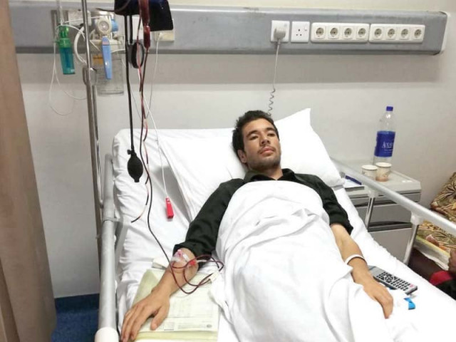 hassan ali diagnosed with aplastic anemia lies in a hospital photo express hassan ali diagnosed with aplastic anemia lies in a hospital photo express
