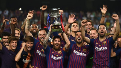 barcelona fight back to lift first silverware of season barcelona fight back to lift first silverware of season