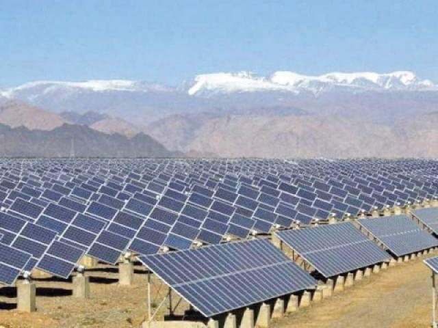 construction was expected to take three years with each 100 mw standalone lot becoming operational and connecting to the grid every six months photo file