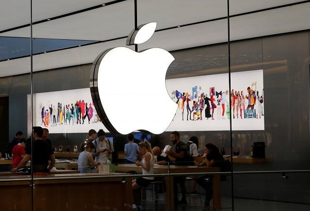 people visit an apple store in istanbul turkey august 15 2018 photo reuters