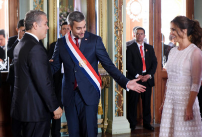 paraguay s new president takes office promises to cut poverty paraguay s new president takes office promises to cut poverty