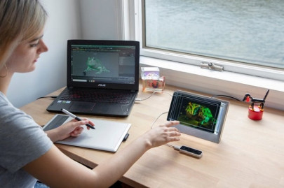 looking glass lets designers view items in 3d looking glass lets designers view items in 3d