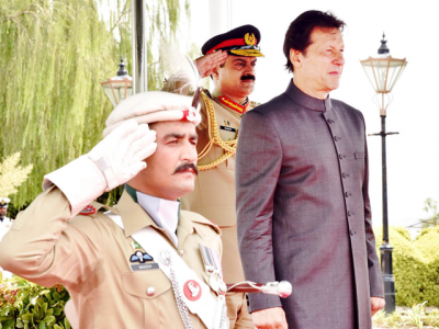 pm unveils 21 strong cabinet pm unveils 21 strong cabinet