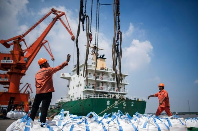 the trump administration is due to impose its latest round of punitive tariffs on china putting 25 percent duties on another 16 billion in imports photo afp the trump administration is due to impose its latest round of punitive tariffs on china putting 25 percent duties on another 16 billion in imports photo afp