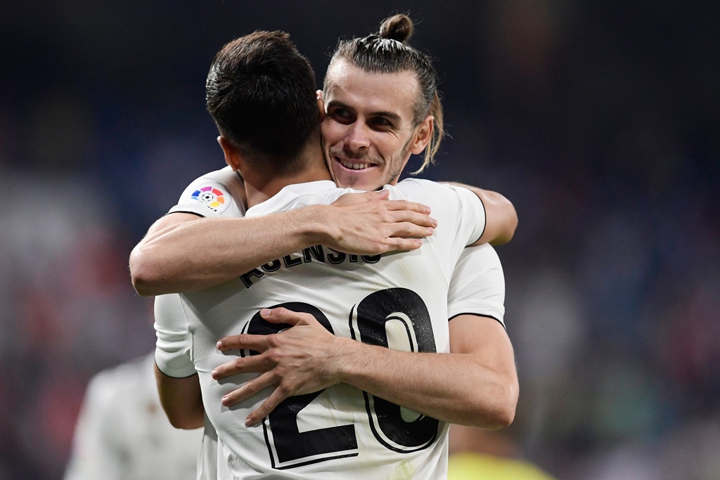 stepping up the european champions ensured three points sans ronaldo at the santiago bernabeu with a 20th minute goal from dani carvajal and a gareth bale strike on 51 minutes photo afp
