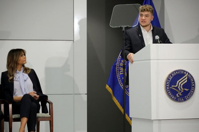 melania trump laments cyber bullying melania trump laments cyber bullying