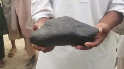 stunned villagers witness meteorite fall in bhakkar