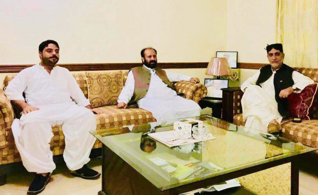 bnp m chief muhammad akhtar mengal in a meeting with pti leaders malik faisal khan kakar and atif sanjrani photo express bnp m chief muhammad akhtar mengal in a meeting with pti leaders malik faisal khan kakar and atif sanjrani photo express