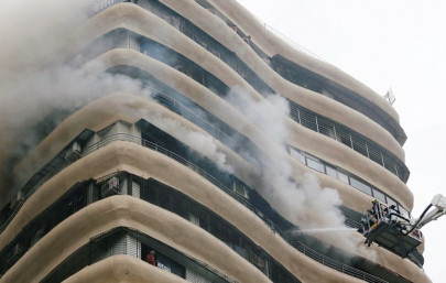 fire in india s financial hub of mumbai kills 4 injures 16 fire in india s financial hub of mumbai kills 4 injures 16