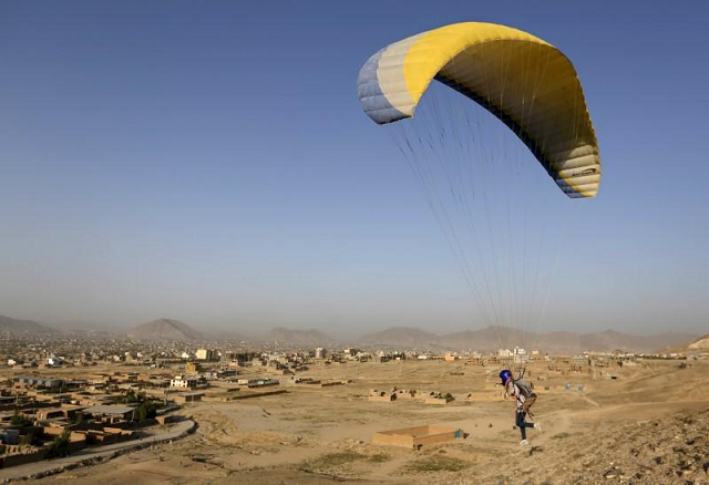 afghan paraglider photo reuters