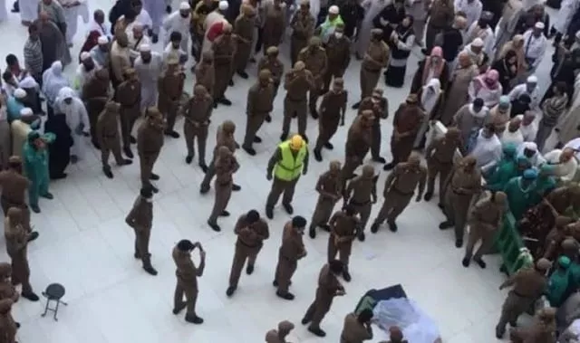 suicides at the grand mosque are very rare especially that taking one s life is strictly forbidden in islam screengrab al riyadh suicides at the grand mosque are very rare especially that taking one s life is strictly forbidden in islam screengrab al riyadh