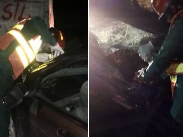 five bystanders injured as speeding car collides with bridge in mandra area of the federal capital photo express five bystanders injured as speeding car collides with bridge in mandra area of the federal capital photo express