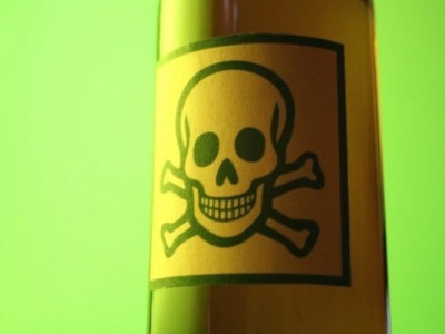 two suffer burns in acid attack