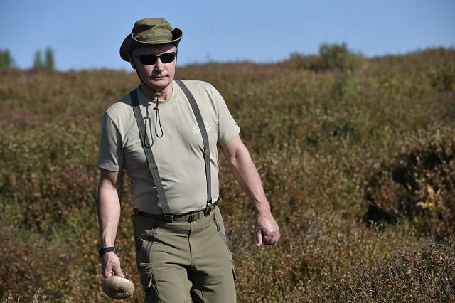 president vladimir putin is seen during his vacation in sayano shushensky nature reserve in the republic of tyva tuva region russia august 26 2018 photo reuters president vladimir putin is seen during his vacation in sayano shushensky nature reserve in the republic of tyva tuva region russia august 26 2018 photo reuters