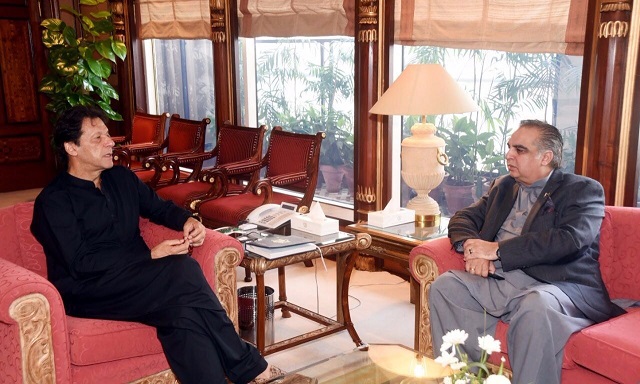 prime minister imran khan 039 s meeting with governor sindh imran ismail photo express tribune