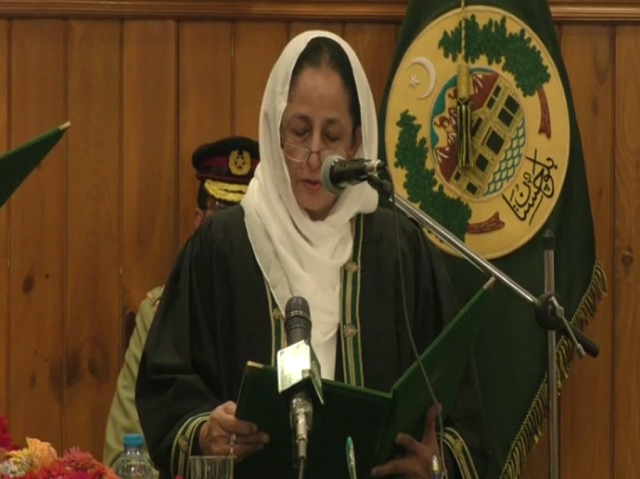 justice syeda tahira safdar taking the oath and being sworn in as the new chief justice of balochistan high court photo file justice syeda tahira safdar taking the oath and being sworn in as the new chief justice of balochistan high court photo file