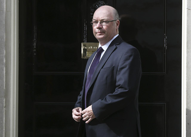 alistair burt arrives at 10 downing street as britain 039 s re elected prime minister david cameron names his new cabinet in central london britain may 11 2015 photo reuters alistair burt arrives at 10 downing street as britain 039 s re elected prime minister david cameron names his new cabinet in central london britain may 11 2015 photo reuters