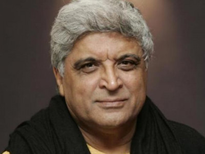 javed akhtar to pen web series titled barefoot 11