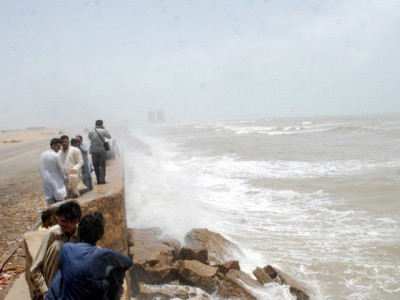 spooking the public authorities issue false tsunami warning in karachi spooking the public authorities issue false tsunami warning in karachi