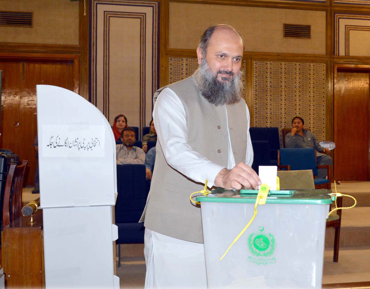 balochistan chief minister jam kamal khan casts his vote photo express