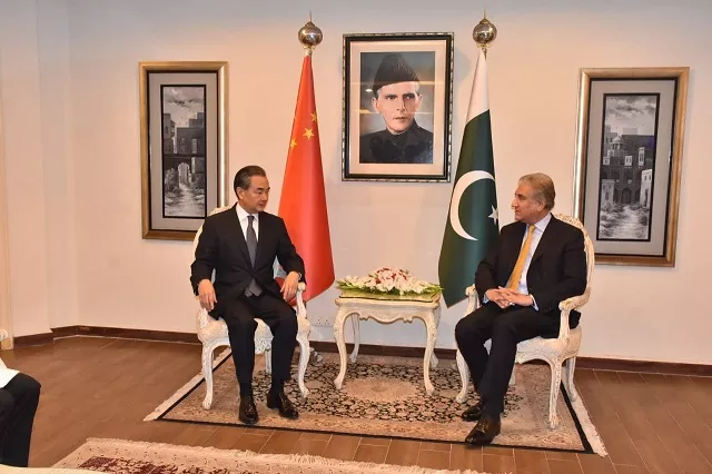 foreign minister shah mehmood qureshi with his chinese counterpart wang yi photo twitter foreign minister shah mehmood qureshi with his chinese counterpart wang yi photo twitter