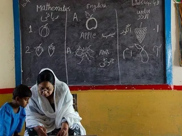 teacher shortage crisis hits public schools teacher shortage crisis hits public schools