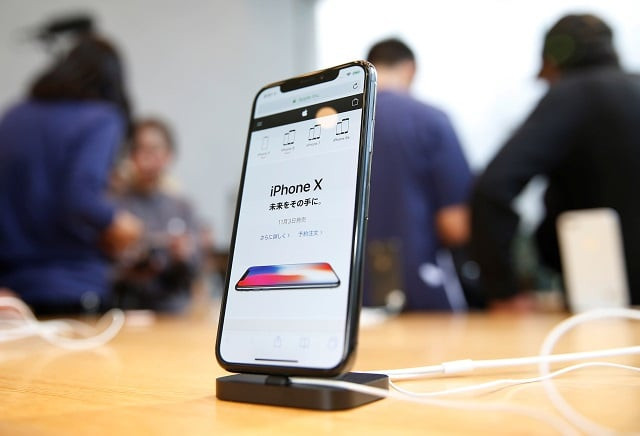 apple 039 s iphone x is displayed at the apple store in tokyo 039 s omotesando shopping district photo reuters apple 039 s iphone x is displayed at the apple store in tokyo 039 s omotesando shopping district photo reuters