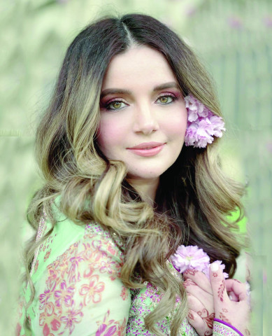 armeena khan survives harrowing car accident
