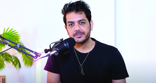 goher is now on good terms with both former members of his band photo file goher is now on good terms with both former members of his band photo file