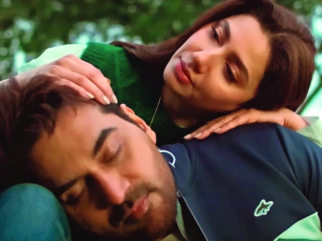 love guru hits theatres on eidul azha photo file love guru hits theatres on eidul azha photo file