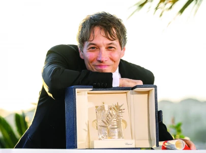 did baker throw a hissy fit on the set of anora did baker throw a hissy fit on the set of anora