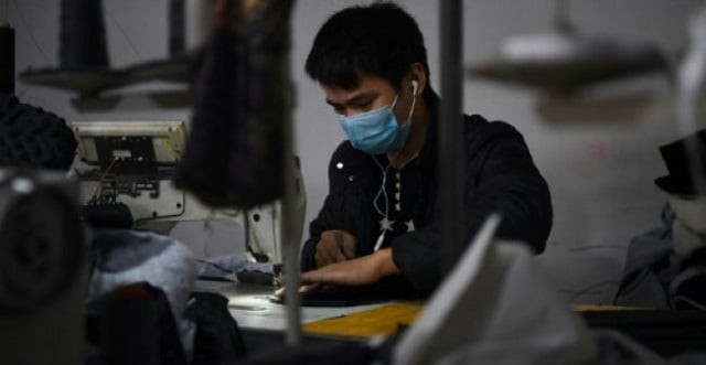 china 039 s textiles factories are among those looking to relocate abroad to avoid us tariffs photo afp china 039 s textiles factories are among those looking to relocate abroad to avoid us tariffs photo afp