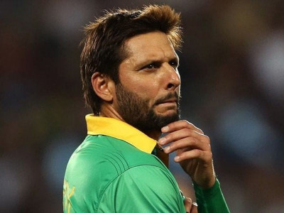 sadiq mohammad hits back at shahid afridi sadiq mohammad hits back at shahid afridi
