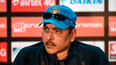 ravi shastri under fire after england series defeat ravi shastri under fire after england series defeat