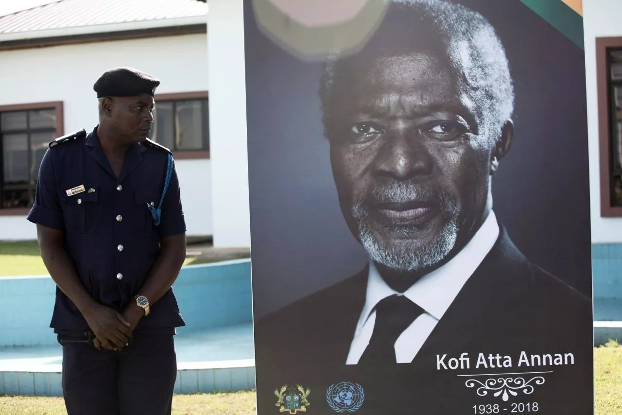 a security officer looks at a poster of the former united nations secretary general kofi annan who died in switzerland before the arrival of his casket ahead of a state funeral at the jubilee airport in accra ghana september 10 2018 photo reuters a security officer looks at a poster of the former united nations secretary general kofi annan who died in switzerland before the arrival of his casket ahead of a state funeral at the jubilee airport in accra ghana september 10 2018 photo reuters