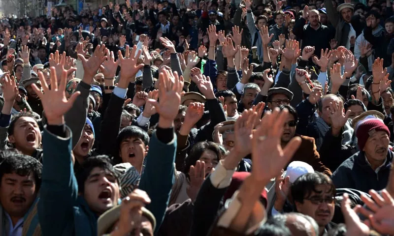 people shout slogans during a protest against the killing of shia community members in a bombing in quetta photo afp people shout slogans during a protest against the killing of shia community members in a bombing in quetta photo afp