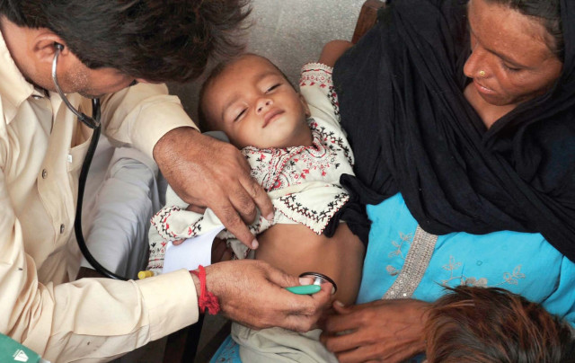 uttar pradesh state government forms medical teams to look into cases and central team to look into deaths photo afp uttar pradesh state government forms medical teams to look into cases and central team to look into deaths photo afp