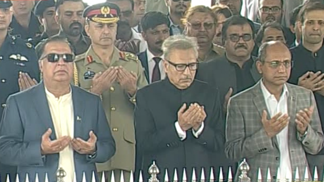 sindh governor imran ismail president arif alvi and mpa saeed ghani at quaid 039 s mausoleum on september 15 2018 screengrab sindh governor imran ismail president arif alvi and mpa saeed ghani at quaid 039 s mausoleum on september 15 2018 screengrab