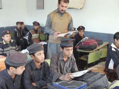 k p govt teachers told to enroll their children in state run schools k p govt teachers told to enroll their children in state run schools