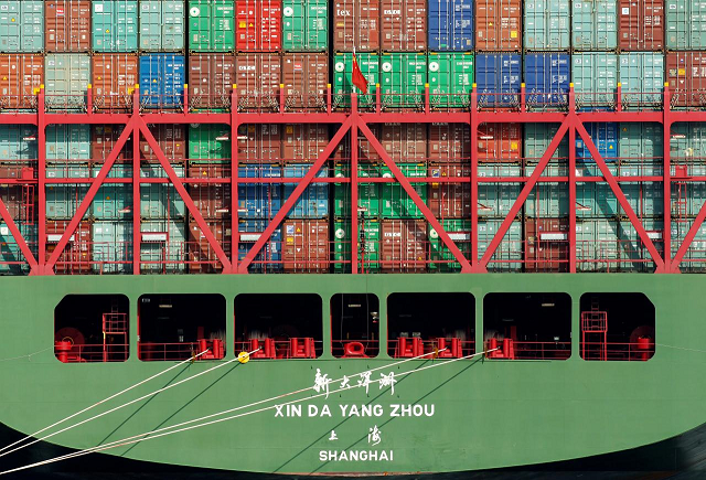 china shipping containers sit on a ship in the port of los angeles after being imported to the u s california october 7 2010 photo reuters china shipping containers sit on a ship in the port of los angeles after being imported to the u s california october 7 2010 photo reuters