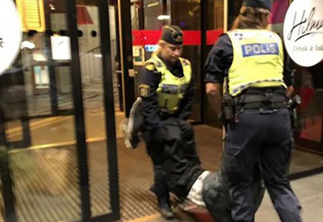 China complains to Sweden as tourists 'brutally' ejected from hotel