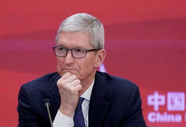 apple ceo tim cook attends the annual session of china development forum cdf 2018 at the diaoyutai state guesthouse in beijing china march 26 2018 photo reuters apple ceo tim cook attends the annual session of china development forum cdf 2018 at the diaoyutai state guesthouse in beijing china march 26 2018 photo reuters