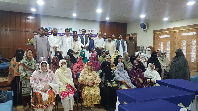 the participants of a training session on integrated homestead gardening photo file