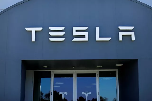 a tesla sales and service center is shown in costa mesa california us june 28 2018 photo reuters a tesla sales and service center is shown in costa mesa california us june 28 2018 photo reuters