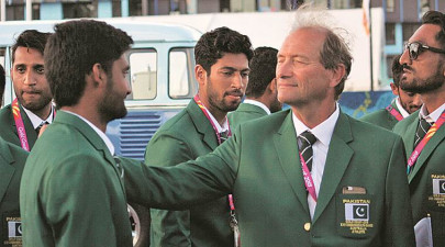 pakistan hockey head coach oltmans resigns pakistan hockey head coach oltmans resigns
