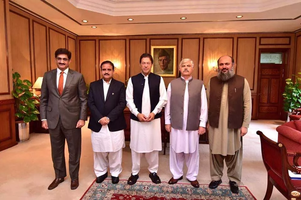 pm imran khan with chief ministers of all four provinces photo radio pakistan pm imran khan with chief ministers of all four provinces photo radio pakistan