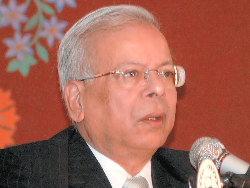 the seminar was addressed by renowned economist dr ishrat husain photo file