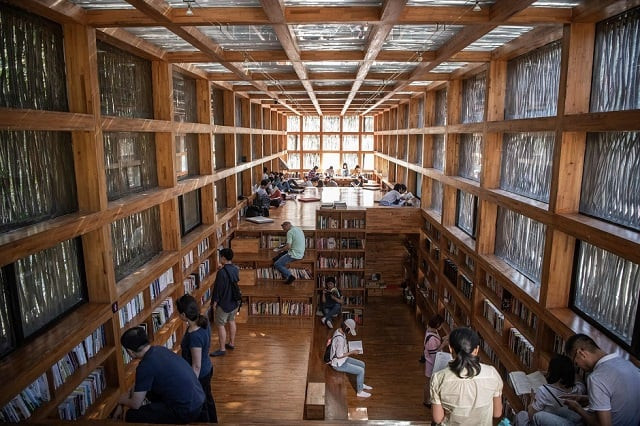 people read at the liyuan library on the outskirts of beijing china on september 15 2018 photo afp people read at the liyuan library on the outskirts of beijing china on september 15 2018 photo afp